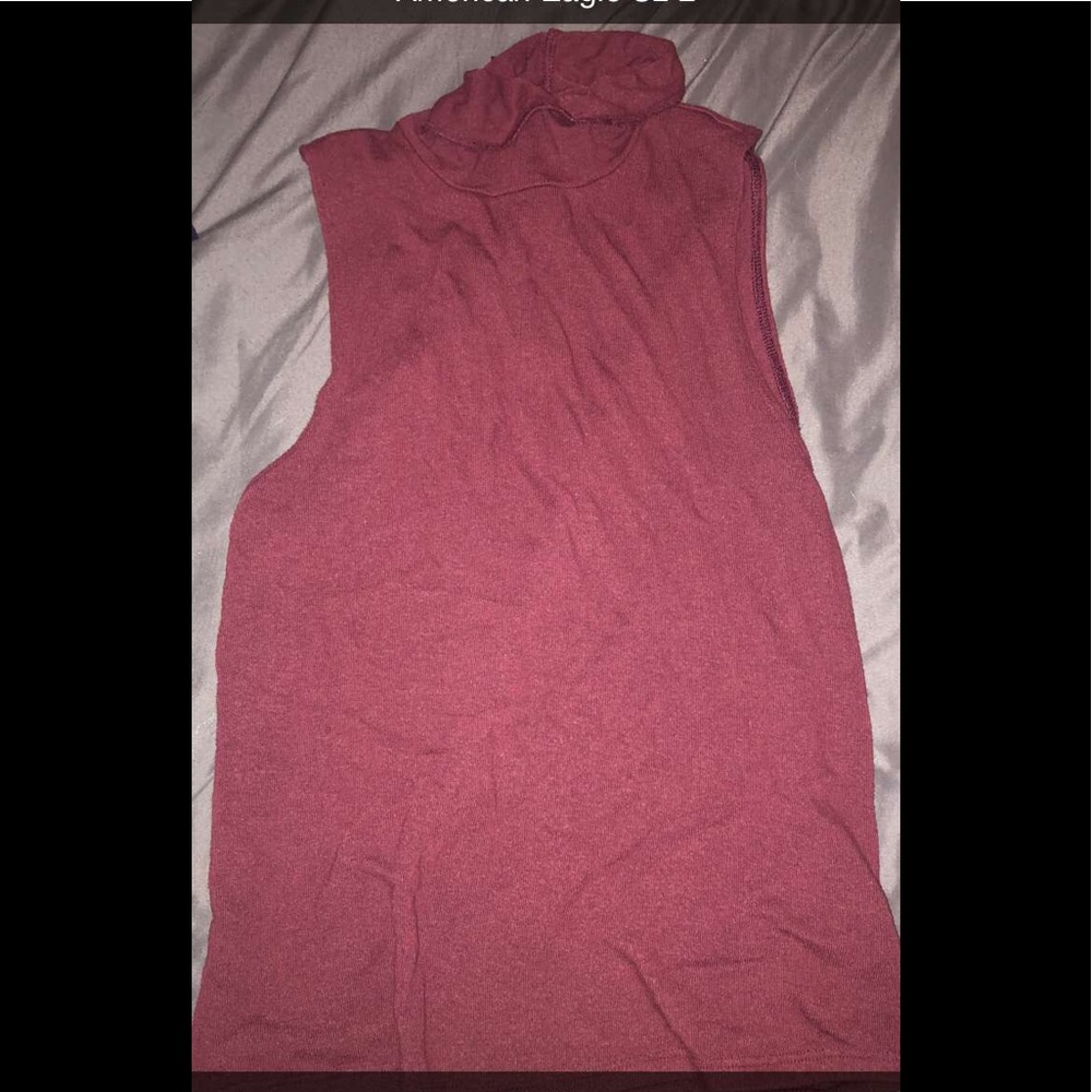 American Eagle top